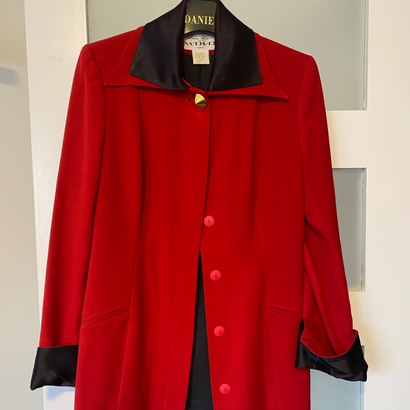 Fancy Jacket - Picture 1 of 3